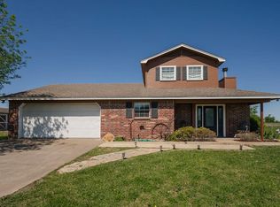 464 Valley Dr, Moody, TX 76557