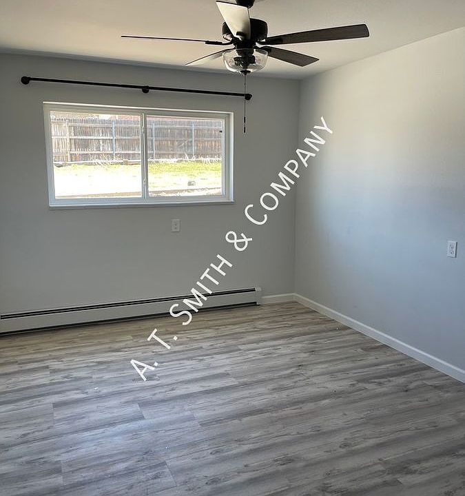 1st image of 221 S Balsam St #102