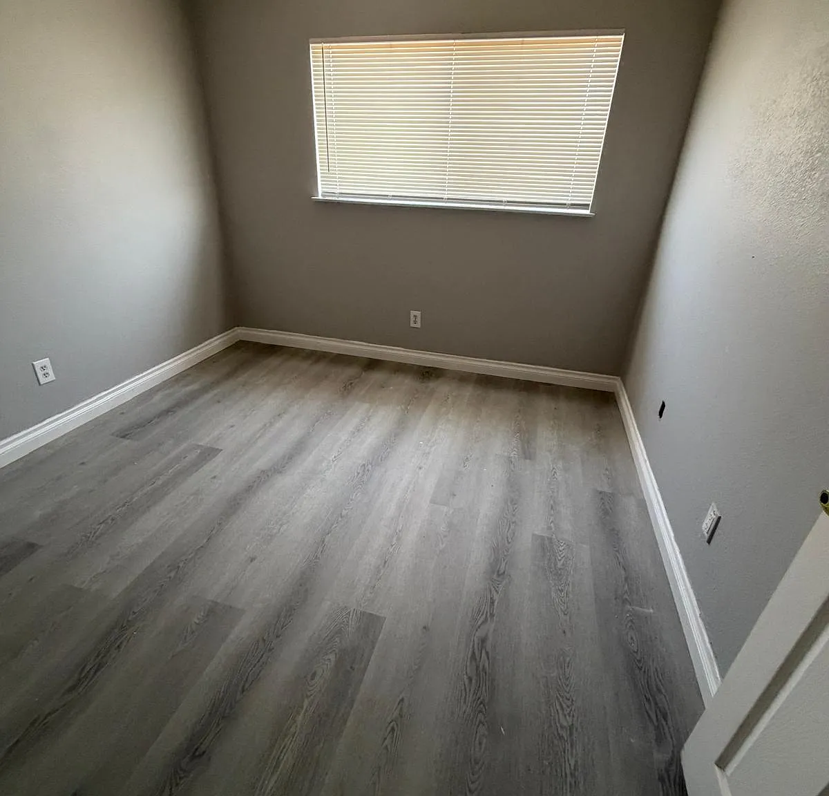 3 bed, 1050 sqft, $1,850 — Photo 3