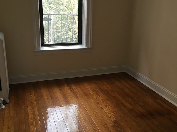 3rd image of 29-17 31st Ave #1