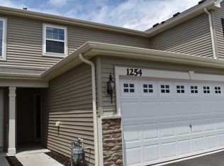 1254 Da Vinci Dr, Hampshire, IL 60140