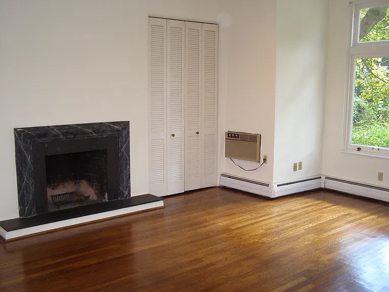 517 Shady Ave #12 — Photo 7
