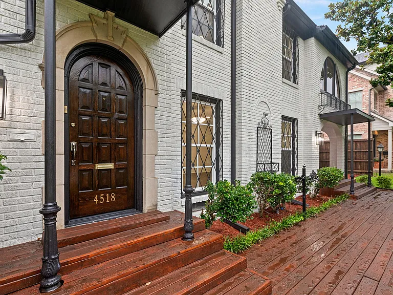 4518 Fairway Ave — Photo 3