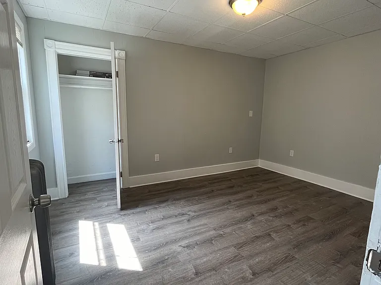 29 Houghton St #4 — Photo 11