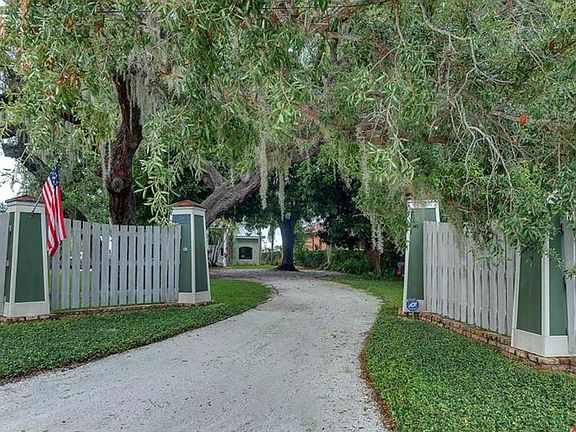 2nd image of 5240 Riverview Blvd