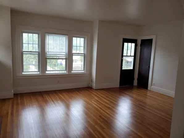 46 Henley Rd #2, Buffalo, NY 14216