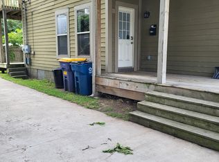 442 Clover Ct NW #1, Grand Rapids, MI 49504
