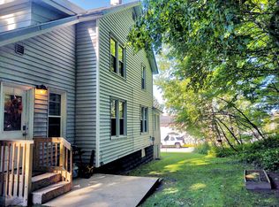 515 W Onota St #2, Munising, MI 49862