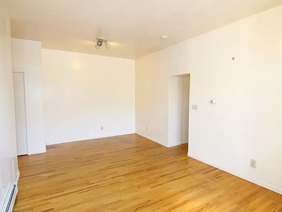 5th image of 313 Nostrand Ave #2B