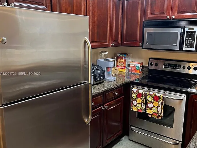 7620 Westwood Dr #214 — Photo 7
