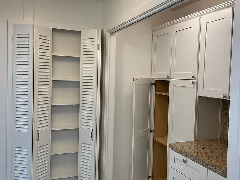 5025 Loch Lomond Dr — Photo 6