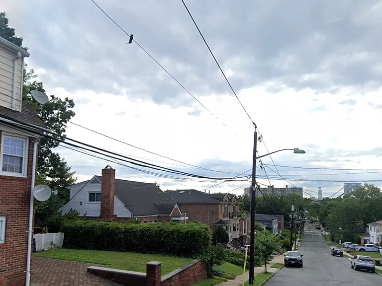 395 Coolidge Ave — Photo 11