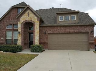 10525 Unity Dr, Fort Worth, TX 76108