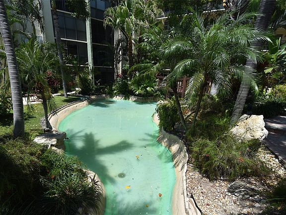 2nd image of 5300 NE 24th Terrace #125C