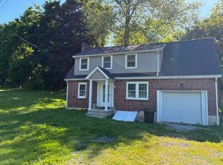 107 Crest Rd, Lititz, PA 17543