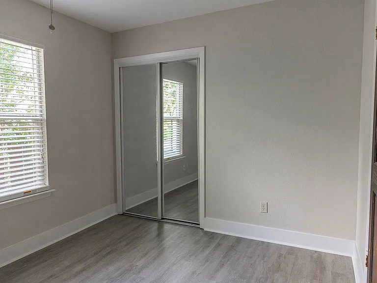 1507 Grayford Dr — Photo 20