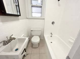 165 Gove St APT 4, Boston, MA 02128