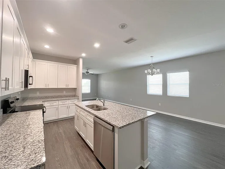 3442 Cup Dr — Photo 9