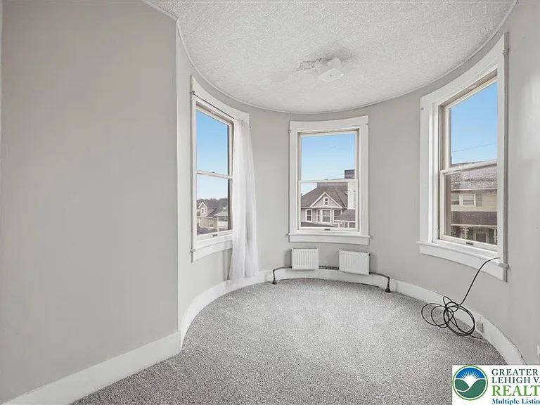 1229 Main St — Photo 21