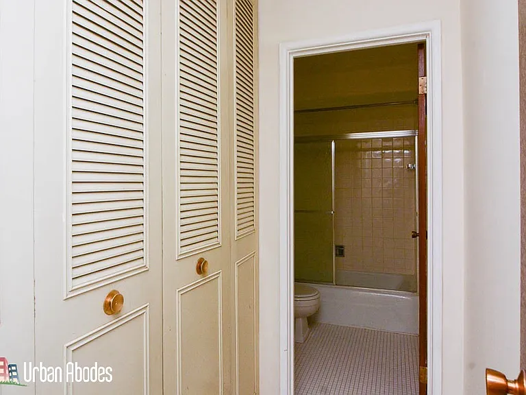 2629 N Hampden Ct #216 — Photo 11