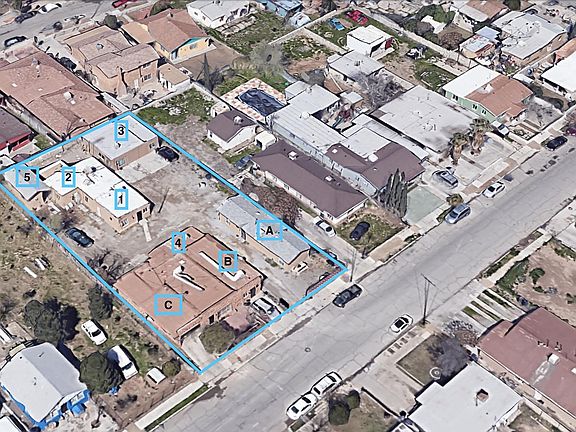 5th image of 619-623 Val Verde St