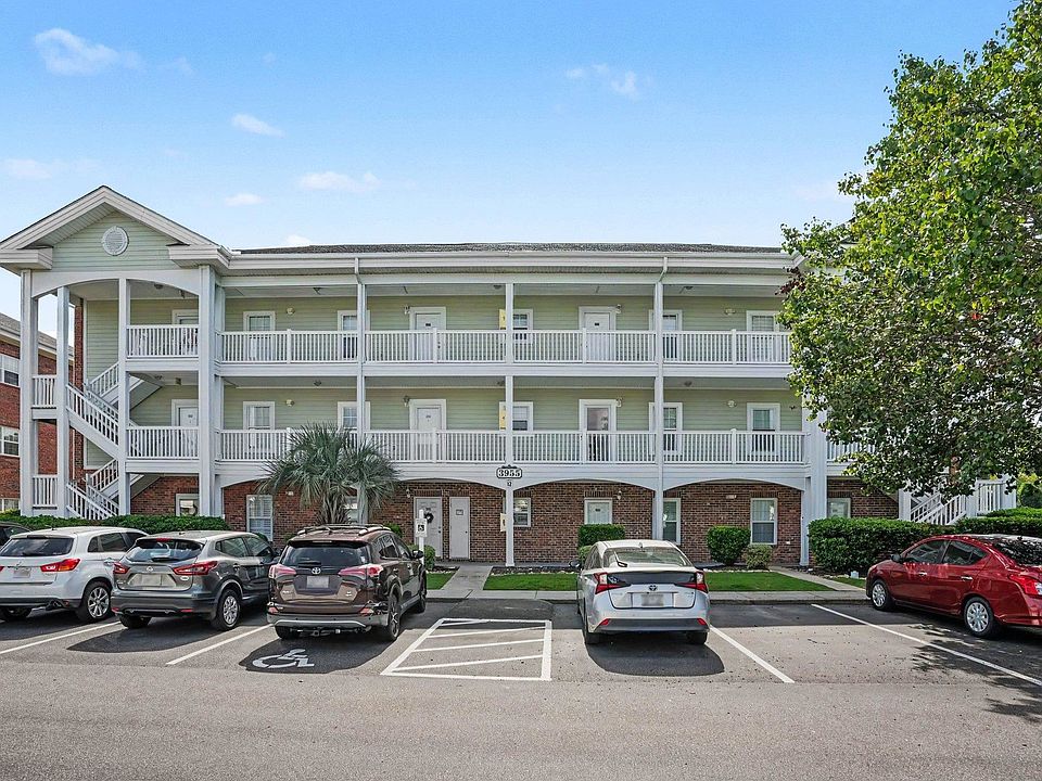 1st image of 3955 Gladiola Ct. #202