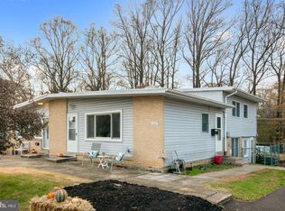 1007 Grant Ave, Philadelphia, PA 19115