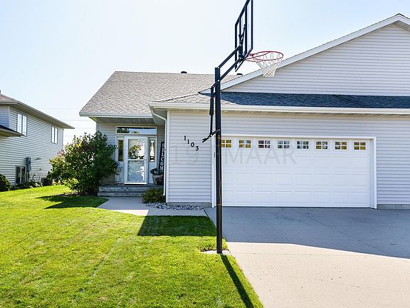 2nd image of 1103 Morningside Dr