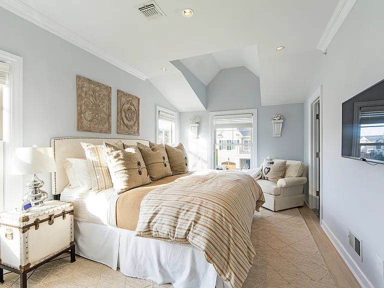 406 High Pond Ln — Photo 11