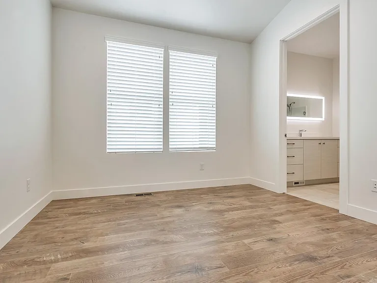 1050 W Albion Meadow Way — Photo 11