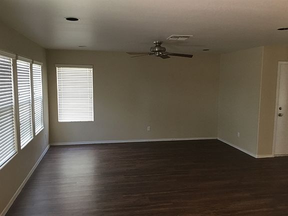 4th image of 6422 W Barbara Ave