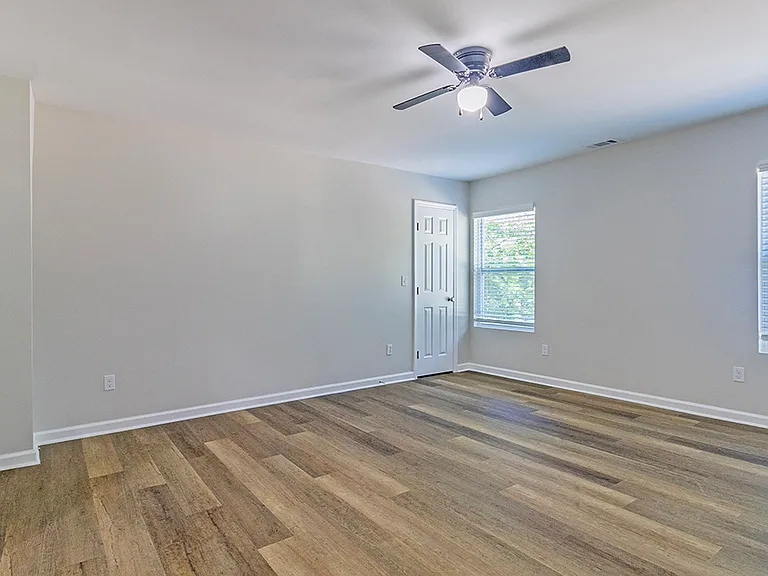 2065 Freeman St — Photo 26