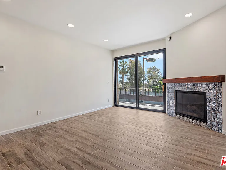8707 Falmouth Ave #221 — Photo 5