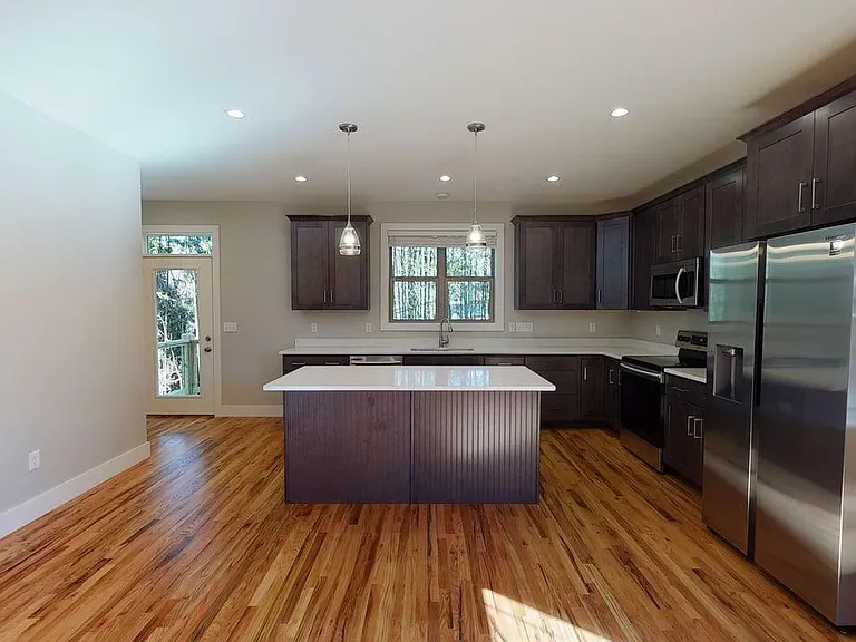 603 Marietta St — Photo 6