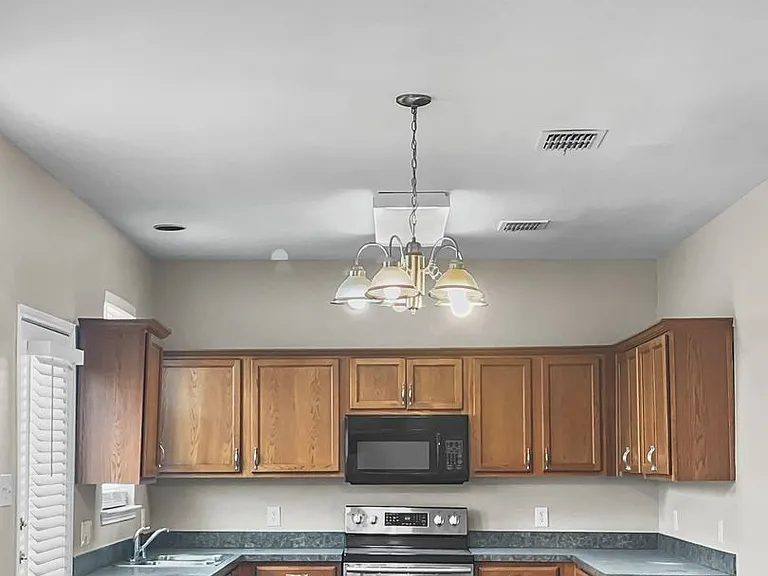 213 Long Prairie Dr — Photo 4