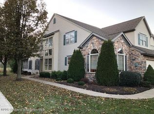 20 Hedge Row Run #20, Clarks Summit, PA 18411