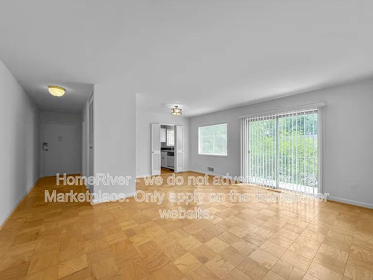 10600 Montrose Ave #201 — Photo 7