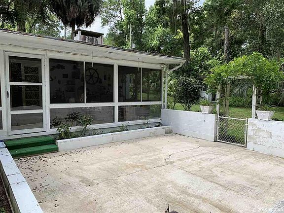 3rd image of 426 NW 36th Ave