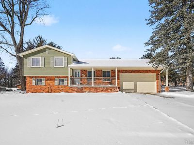 11299 Manchester Dr, Fenton, MI, 48430