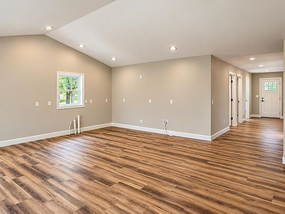 3rd image of 00 Riverview Road