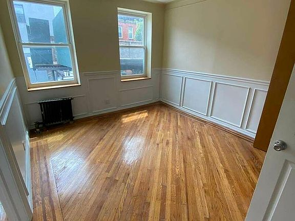 5th image of 259 13th St #B
