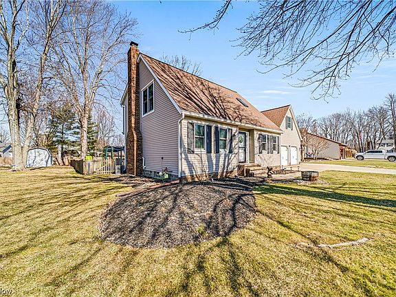 2nd image of 7797 Barnaby Ln