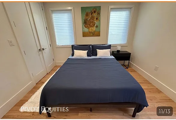 Bedroom, photo 1