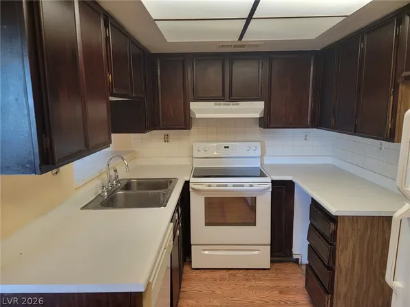 1773 E Harmon Ave APT 3, Las Vegas, NV 89119