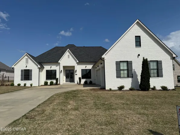 2410 Augusta Dr, Dyersburg, TN 38024