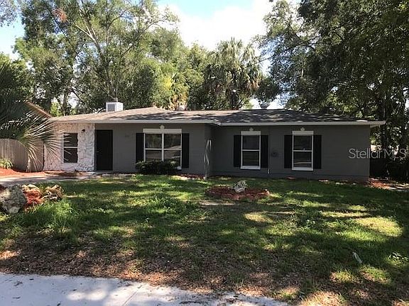 2nd image of 1516 Woodlyn Dr