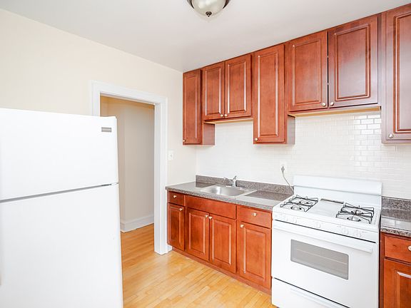 4th image of 4833 N Hoyne Ave #4835-1A