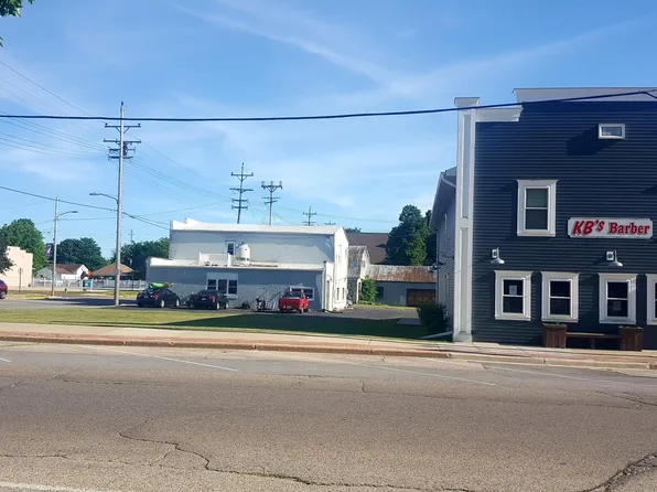 1321 Main St, East Troy, WI 53120