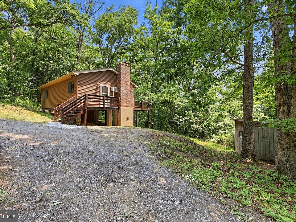 1st image of 460 Hilltop Ln