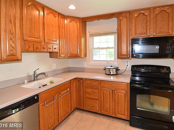 4th image of 13234 Nickleson Dr